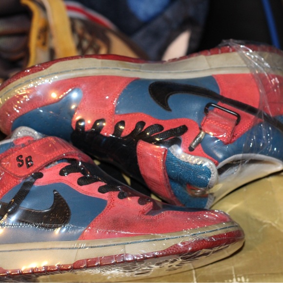 Nike Sb mid dunk Spider-Man - Picture 4 of 5